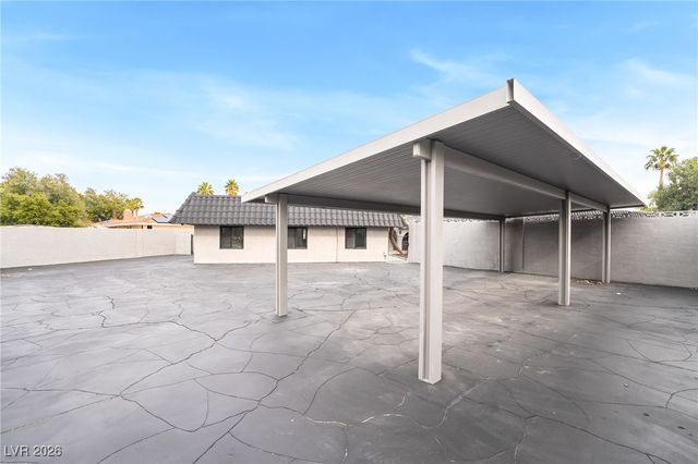 4501 Woodcrest Road, Las Vegas, NV 89121