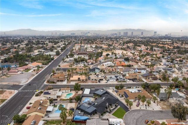 4501 Woodcrest Road, Las Vegas, NV 89121