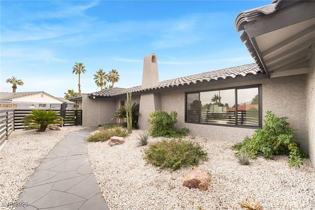 4501 Woodcrest Road, Las Vegas, NV 89121