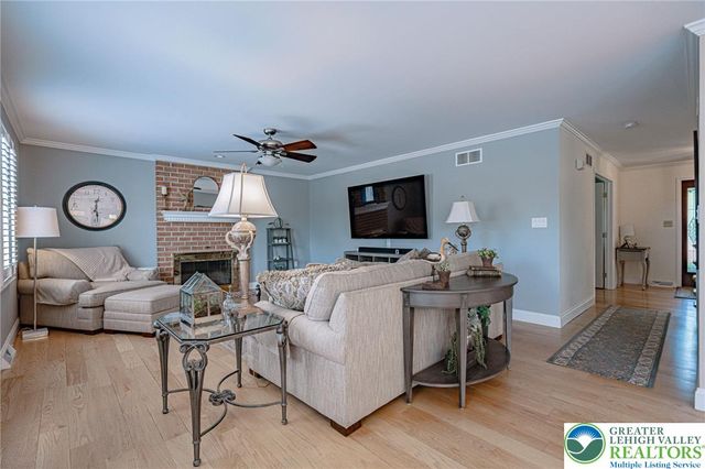 3110 Highland Drive, Palmer Twp, PA 18045