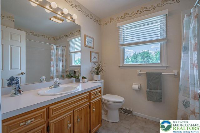 3110 Highland Drive, Palmer Twp, PA 18045