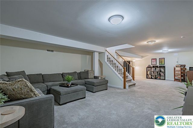 3110 Highland Drive, Palmer Twp, PA 18045