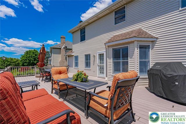 3110 Highland Drive, Palmer Twp, PA 18045