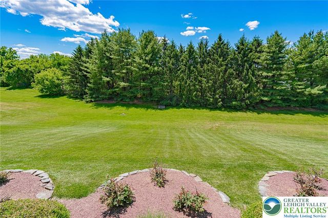 3110 Highland Drive, Palmer Twp, PA 18045