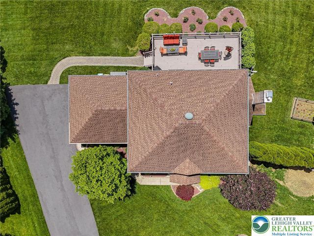 3110 Highland Drive, Palmer Twp, PA 18045