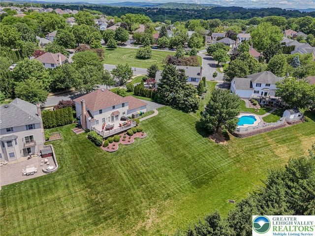 3110 Highland Drive, Palmer Twp, PA 18045