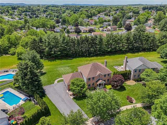 3110 Highland Drive, Palmer Twp, PA 18045