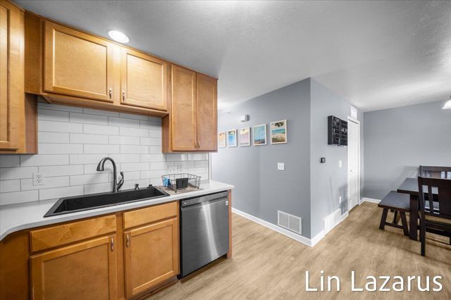 4868 Ausable River Drive, City Of Wyoming, MI 49418