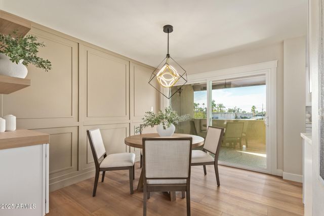 4201 E CAMELBACK Road 14, Phoenix, AZ 85018