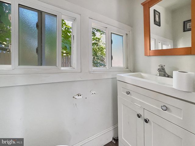 322 F ST, Millville, NJ 08332