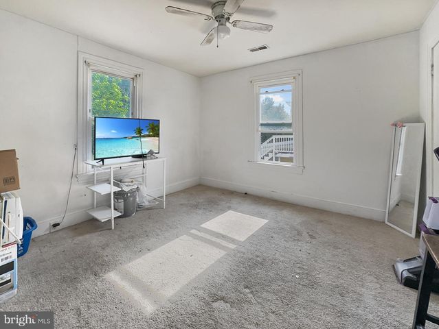 322 F ST, Millville, NJ 08332