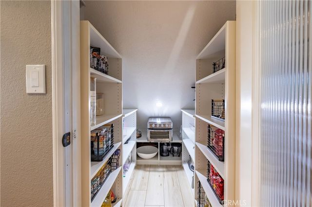10851 Orchard View Lane, Riverside, CA 92503