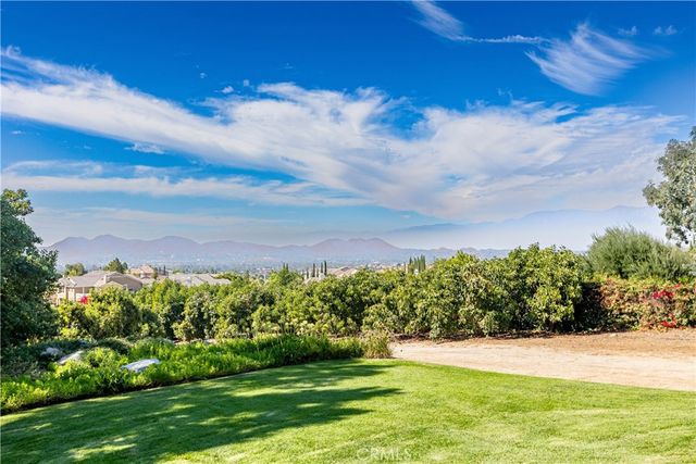 10851 Orchard View Lane, Riverside, CA 92503