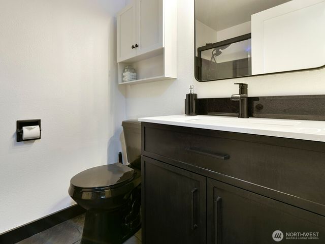 25500 151st Place SE, Covington, WA 98042