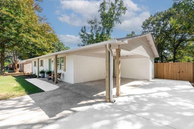 39 Saint John Street, Cabot, AR 72023