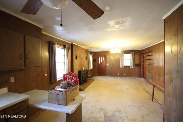 111 Smokey Run Rd., Tellico Plains, TN 37385