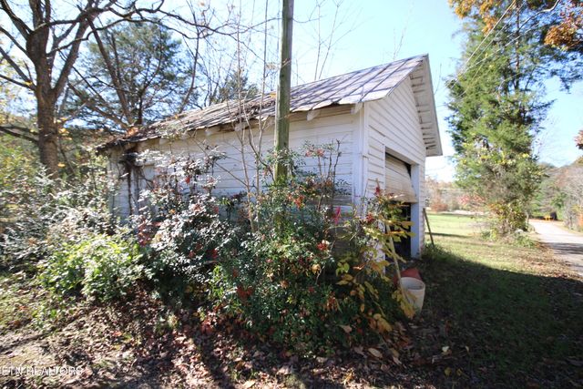111 Smokey Run Rd., Tellico Plains, TN 37385
