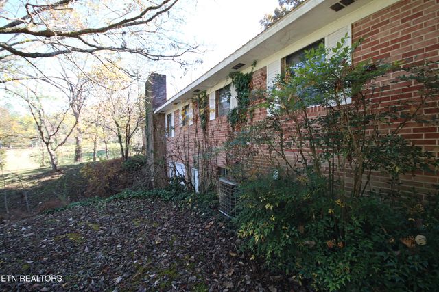 111 Smokey Run Rd., Tellico Plains, TN 37385