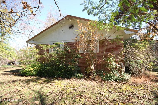 111 Smokey Run Rd., Tellico Plains, TN 37385