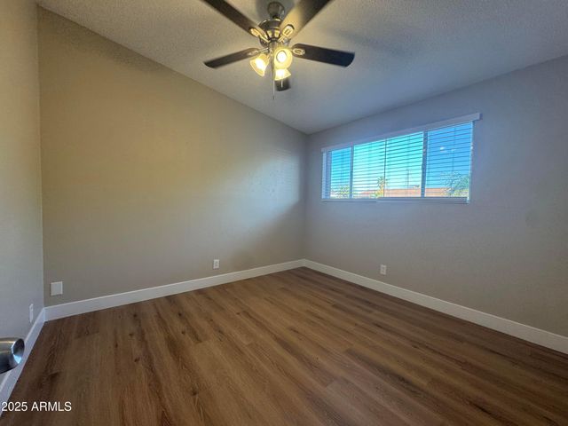 2020 E Arbor Avenue, Mesa, AZ 85204