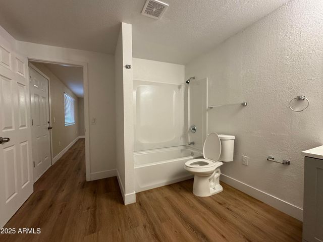 2020 E Arbor Avenue, Mesa, AZ 85204