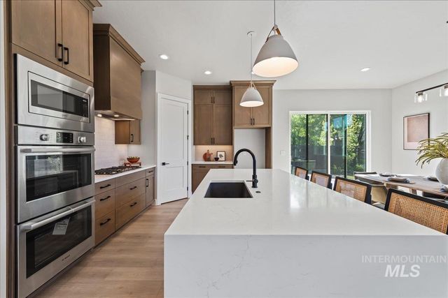 985 W Malbar St., Meridian, ID 83646