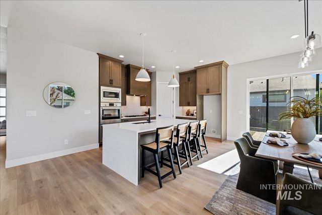 985 W Malbar St., Meridian, ID 83646