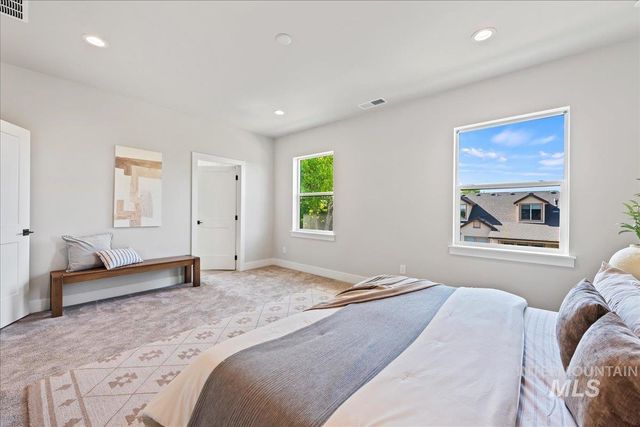 985 W Malbar St., Meridian, ID 83646