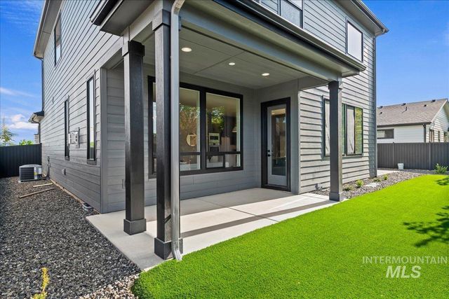 985 W Malbar St., Meridian, ID 83646