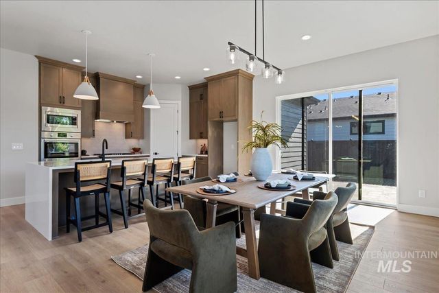 985 W Malbar St., Meridian, ID 83646