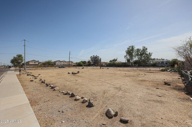 2971 W Foothill Drive 1, Phoenix, AZ 85027