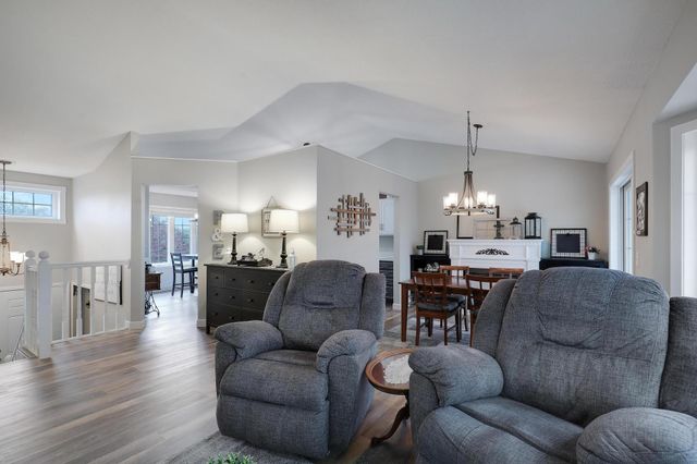 9233 Prestwick Terrace N, Brooklyn Park, MN 55443