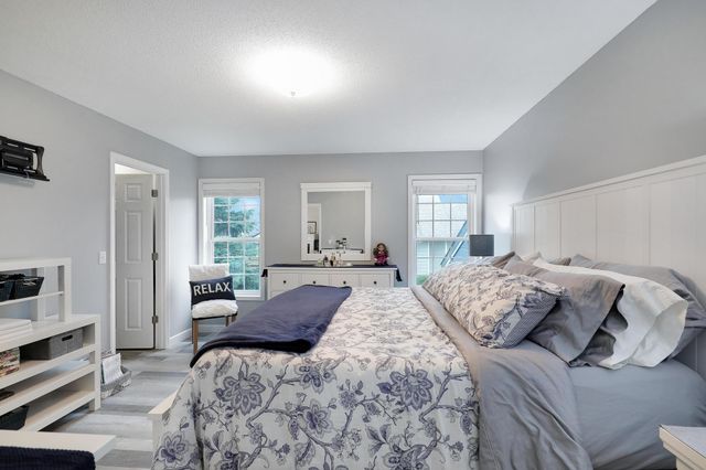 9233 Prestwick Terrace N, Brooklyn Park, MN 55443