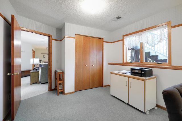 9233 Prestwick Terrace N, Brooklyn Park, MN 55443