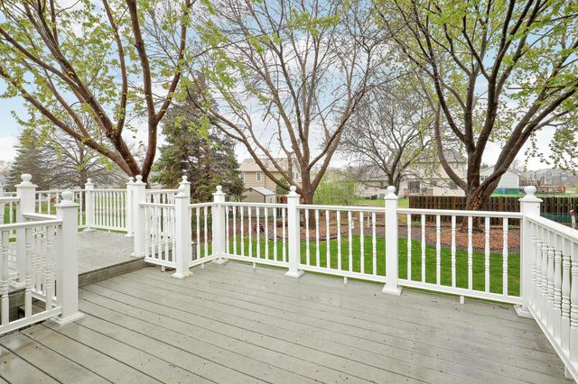 9233 Prestwick Terrace N, Brooklyn Park, MN 55443