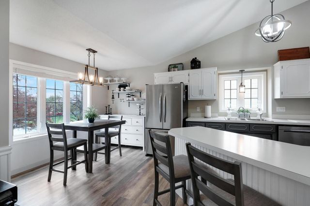 9233 Prestwick Terrace N, Brooklyn Park, MN 55443