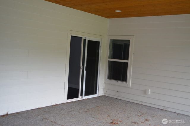 7955 Apache Drive, Maple Falls, WA 98266