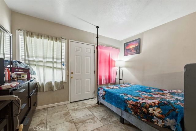 4032 W Valencia Drive, Fullerton, CA 92833