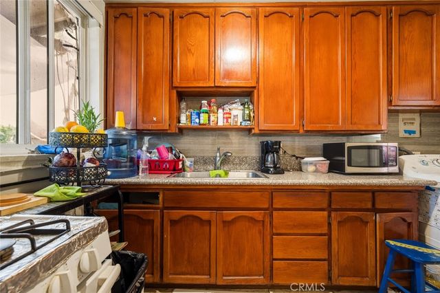 4032 W Valencia Drive, Fullerton, CA 92833