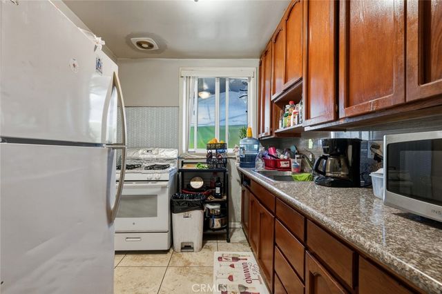 4032 W Valencia Drive, Fullerton, CA 92833