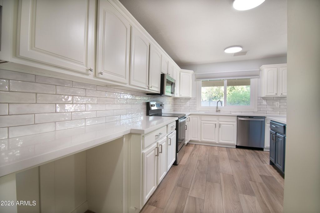 2141 E OXFORD Drive, Tempe, AZ 85283 — photo 5