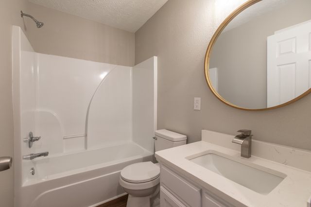 1525 Passage Dr, Murfreesboro, TN 37130