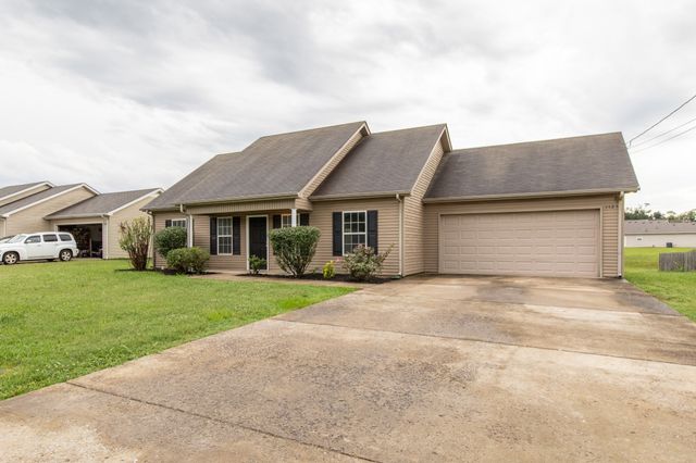 1525 Passage Dr, Murfreesboro, TN 37130