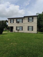1208 7th Ave Avenue, Texas City, TX 77590