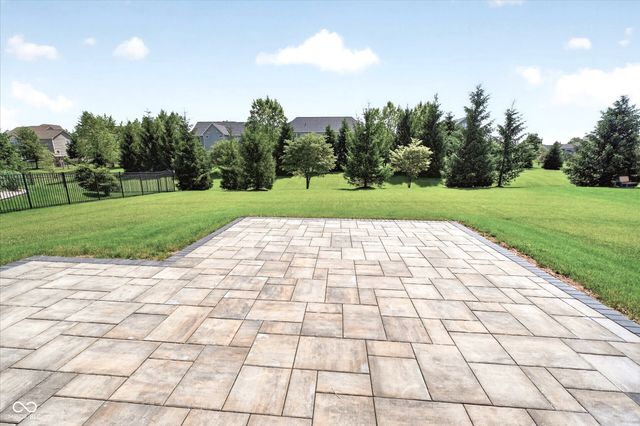 14459 New Garden Lane, Carmel, IN 46033