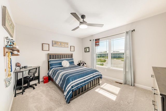 W242N5607 Simona COURT, Sussex, WI 53089