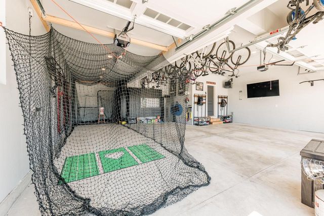 W242N5607 Simona COURT, Sussex, WI 53089