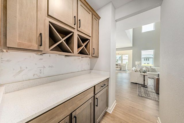 W242N5607 Simona COURT, Sussex, WI 53089