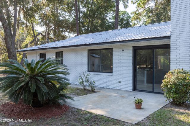 8453 NITTANY Drive, Melrose, FL 32666