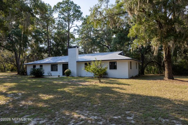 8453 NITTANY Drive, Melrose, FL 32666